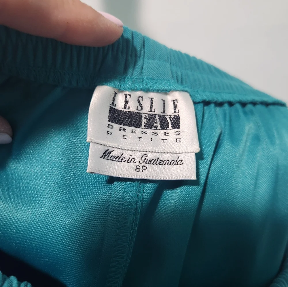 Vintage Leslie Fay Turquoise Velvet Skirt Suit Jacket Set W Gold Buttons Size 6P